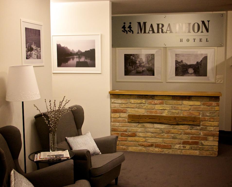 Hotel Marathon Senec Exterior foto